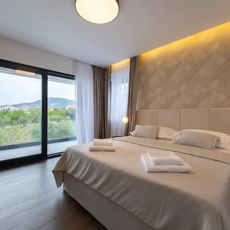 Moonlit Mirage With Pool, Gym And Sauna - Five Bedroom With Pool Villa *